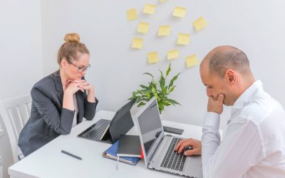 Falha-na-comunicação-nas-empresas-como-isso-afeta-produtividade-e-resultados-cleverson-lacerda