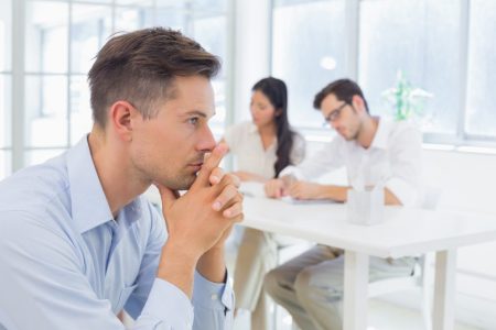 Você-já-parou-para-pensar-por-que-não-avança-mesmo-sendo-capaz-cleverson-lacerda